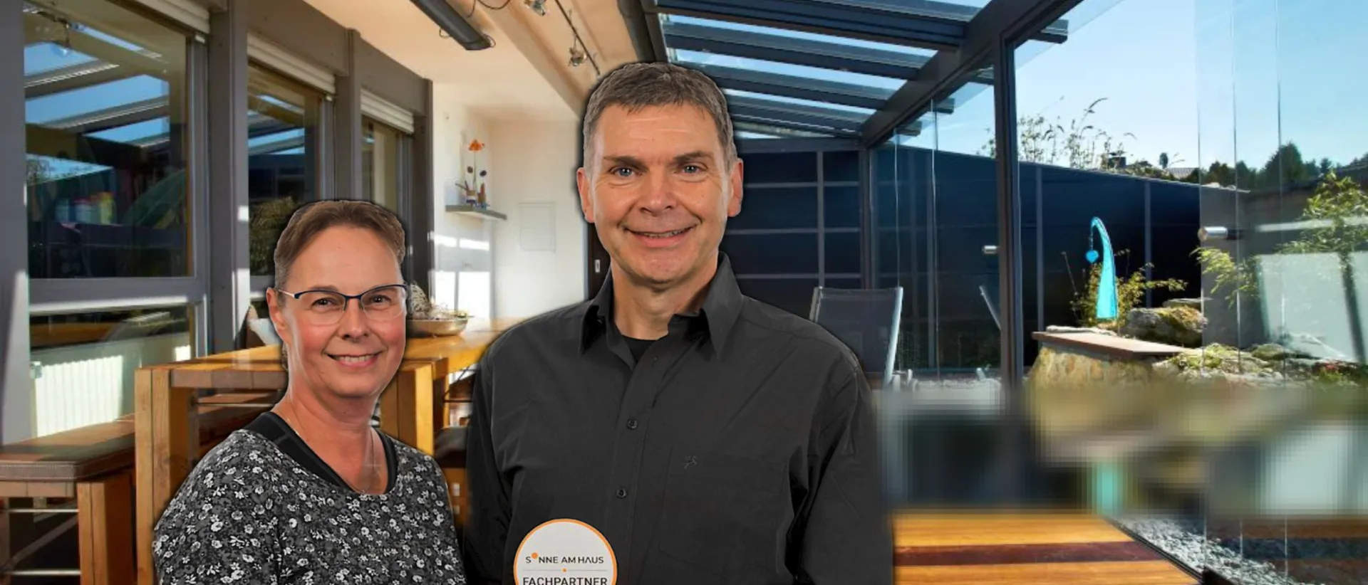 Die beiden Betreiber von Fe-Ro-Ma Havelberg in einem Sonne-am-Haus-Wintergarten – Sonne am Haus Fachpartner